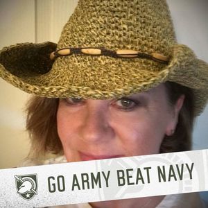 Meet your Posher, Rochael